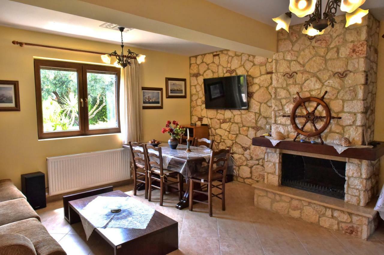 פסאקודיה Captain'S Villa Appartments מראה חיצוני תמונה
